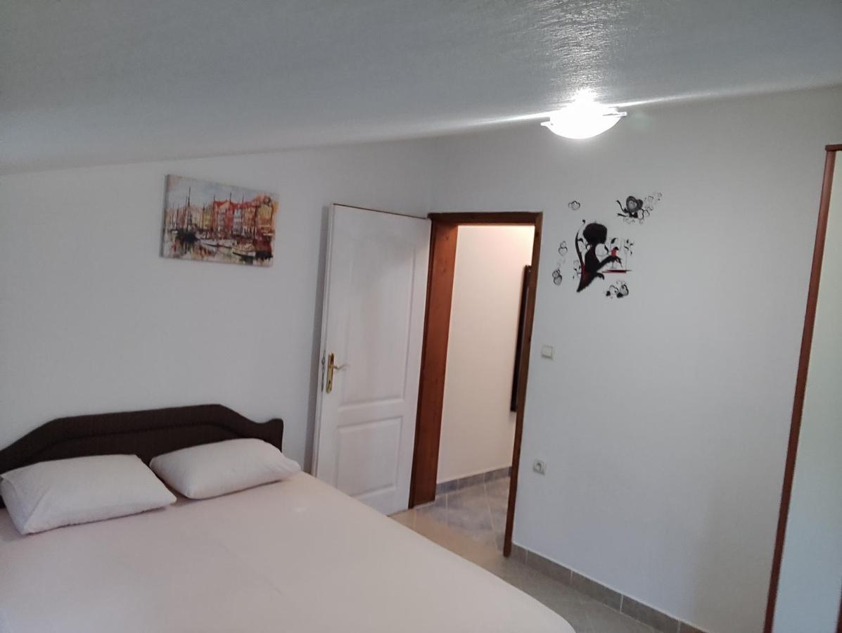 Bay Mola Aparts Kotor Exteriér fotografie